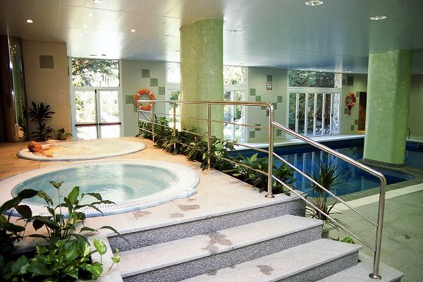 انكامب Hotel Guillem & Spa المظهر الخارجي الصورة